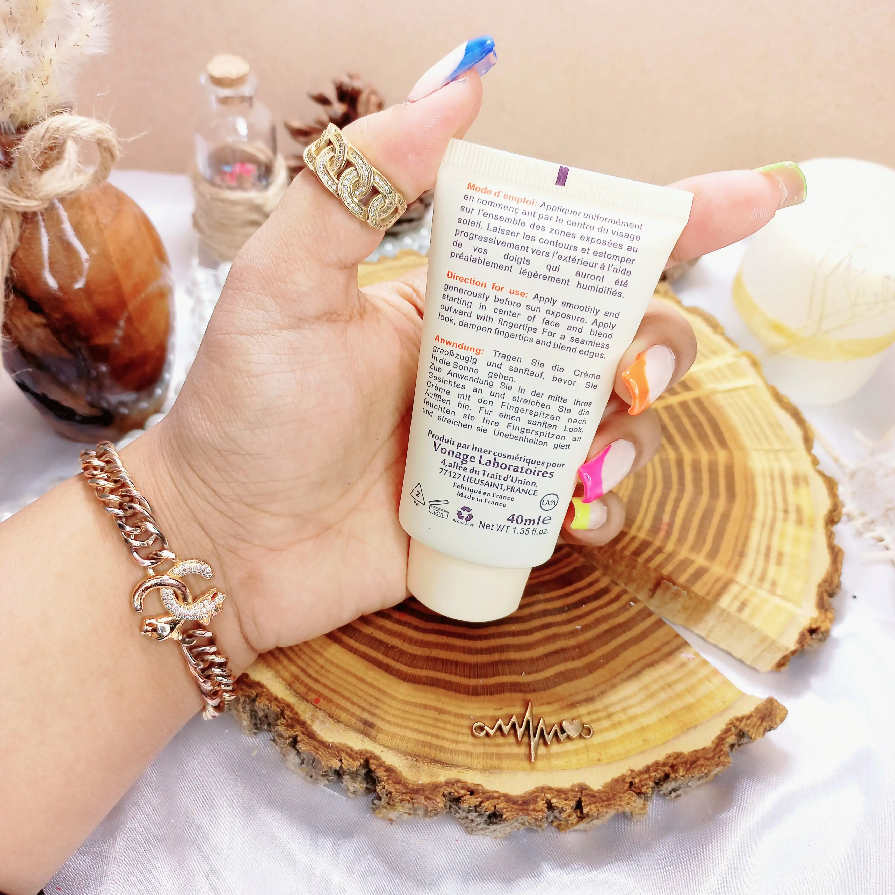 ضد آفتاب رنگی الاوو SPF 30 مدل Oil free