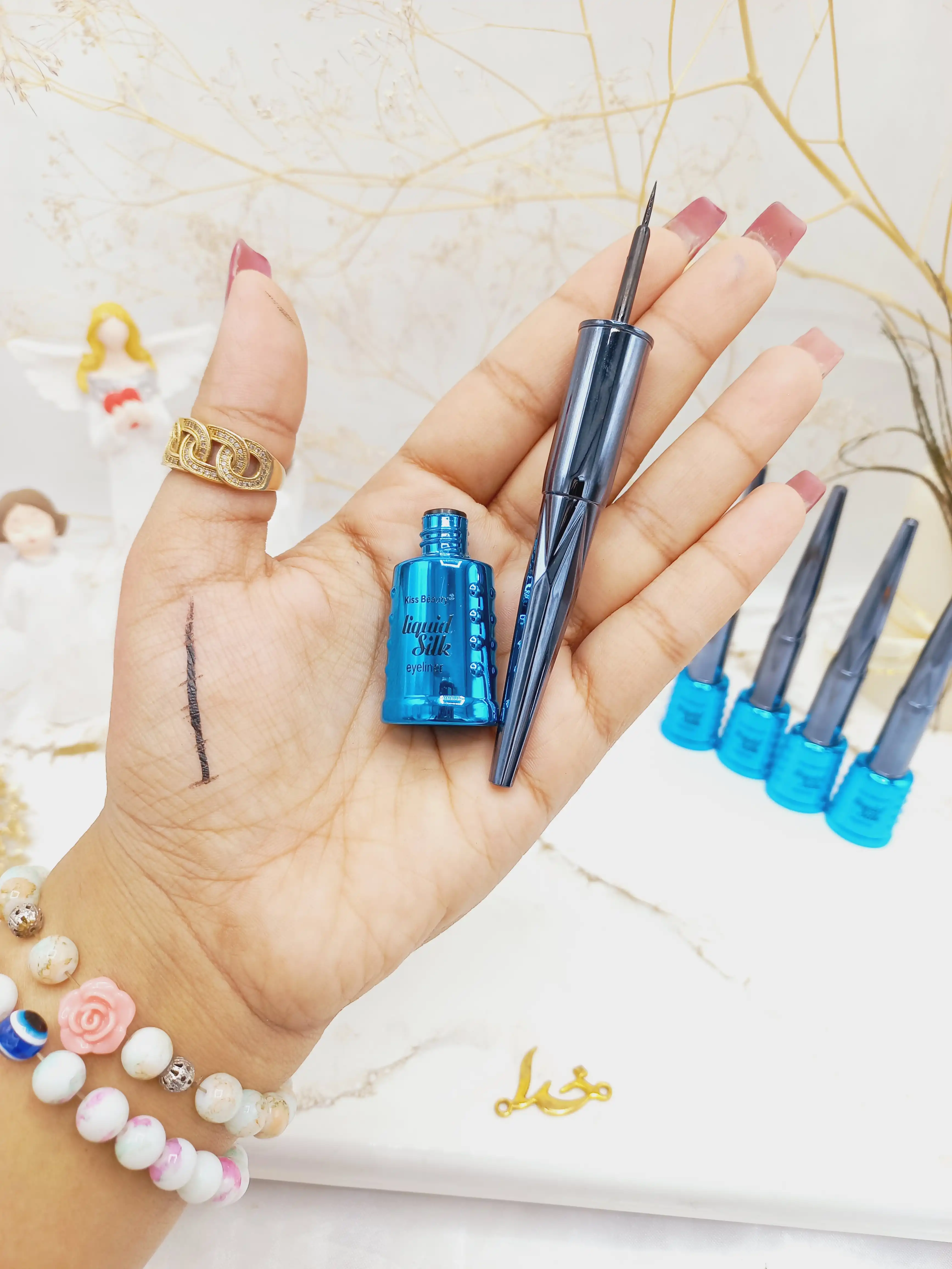 خط چشم پرطرفدار مویی کیس بیوتی kiss beauty کد 57590