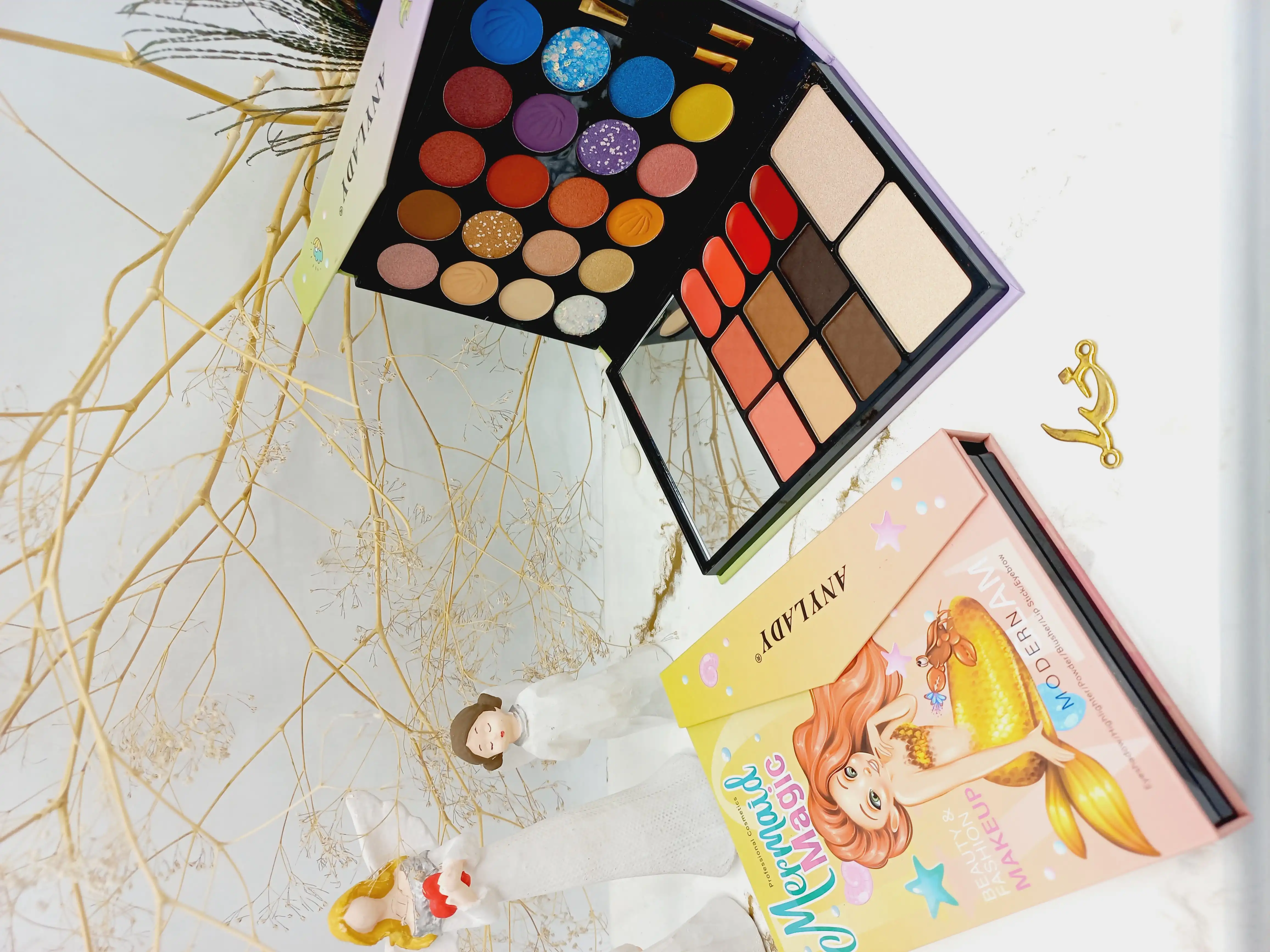 پالت سایه آنالیدی پری دریایی ANYLADY کد 8601T