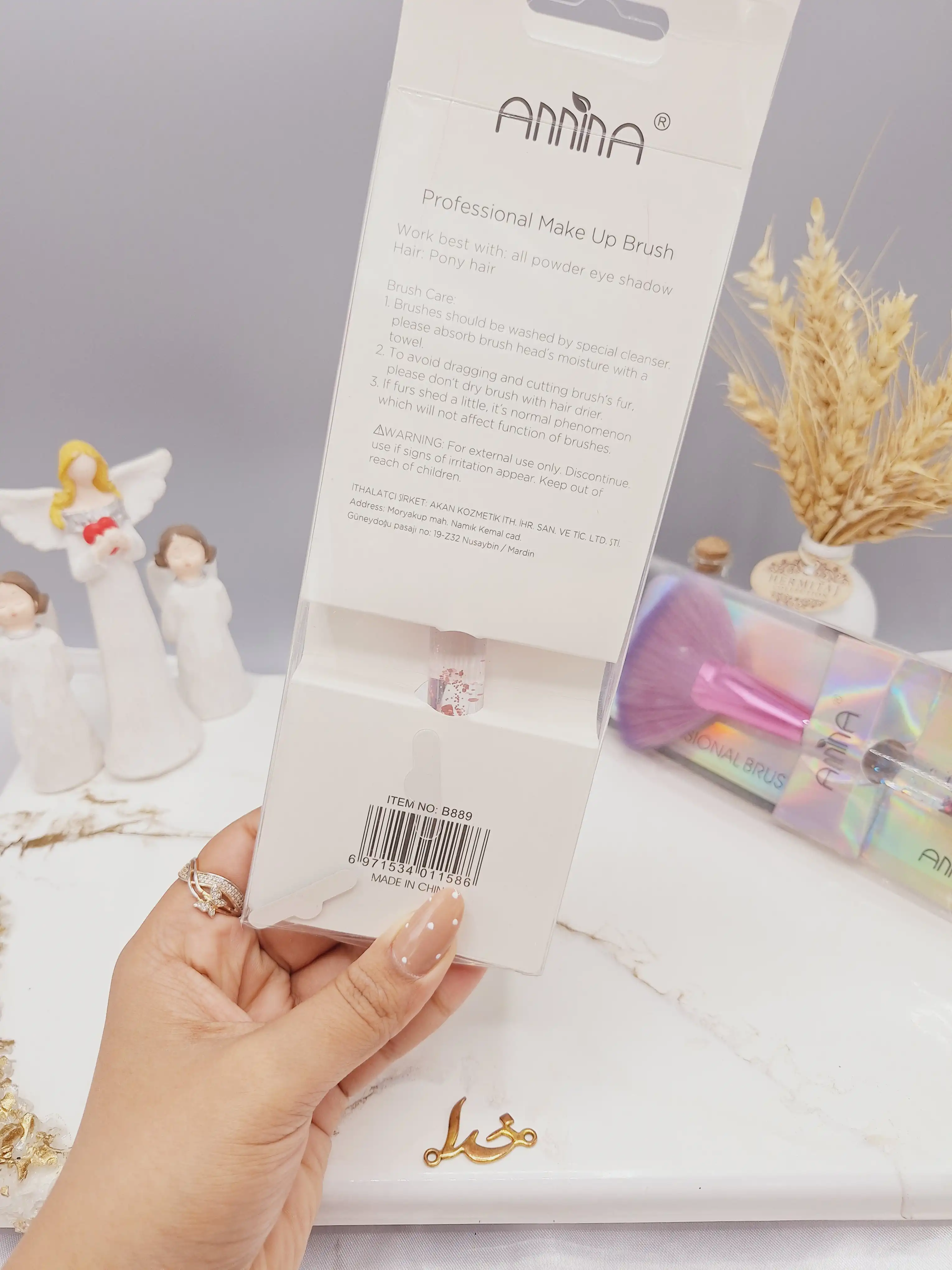 براش آرایشی طرح آکواریوم برند آنیتا Annina کد B889