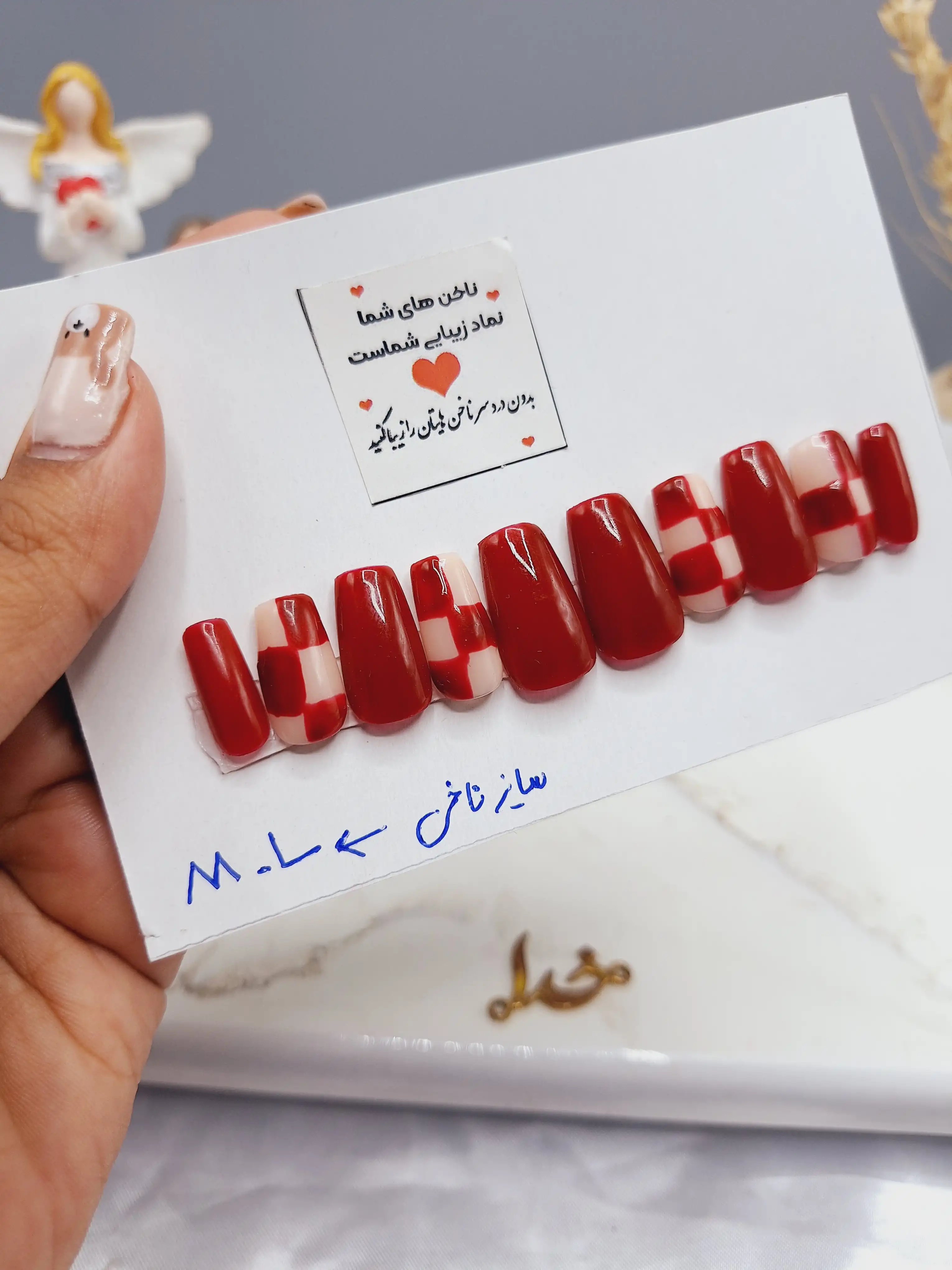 ناخن مصنوعی با مواد کاشت کیفیت بالا رنگ قرمز طرح چهار خونه