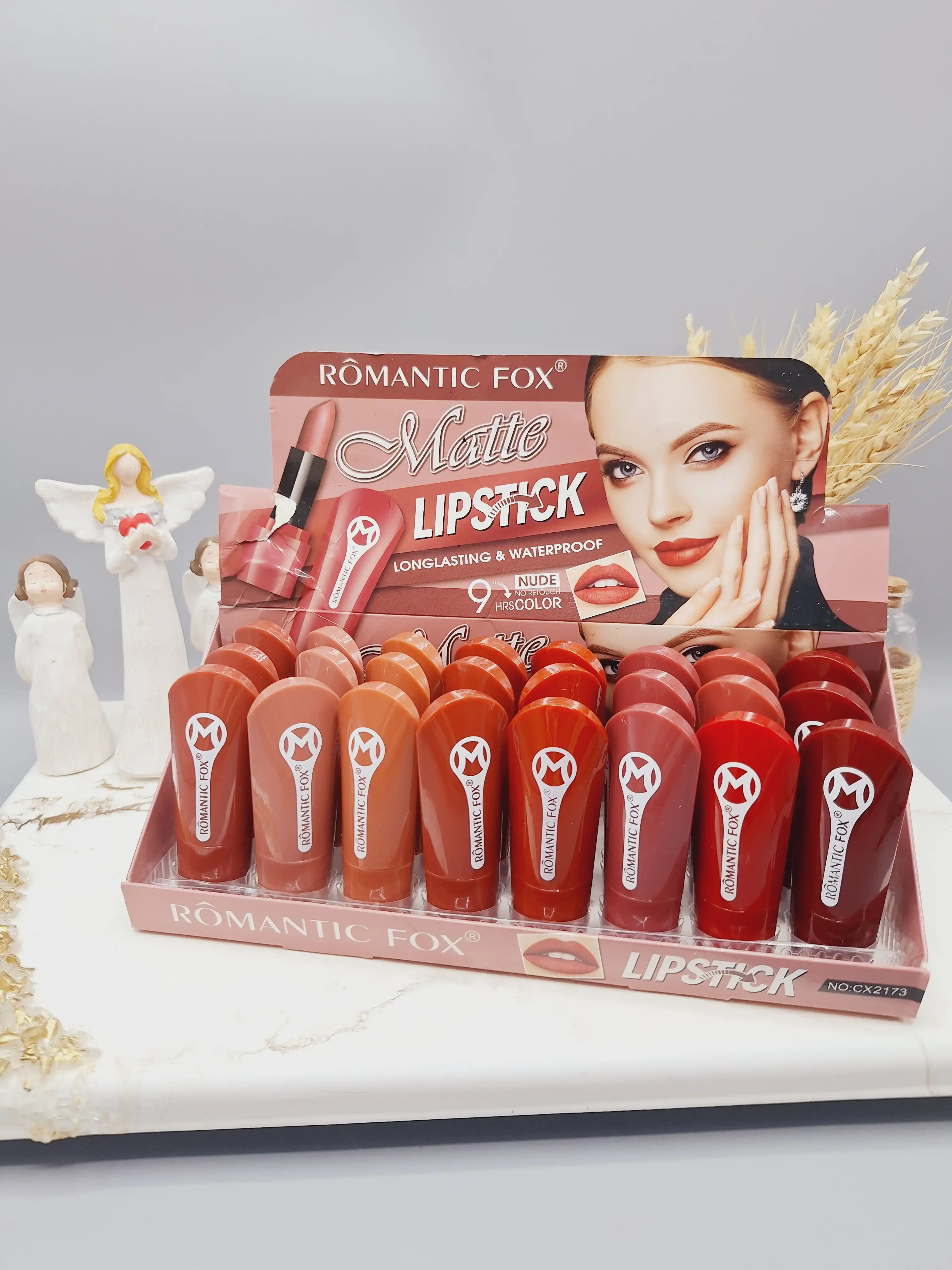 رژ جامد 8 تایی با ماندگاری بالا و ضد آب برند ‏ROMANTIC FOX‏ کد ‏NO.CX2173‏