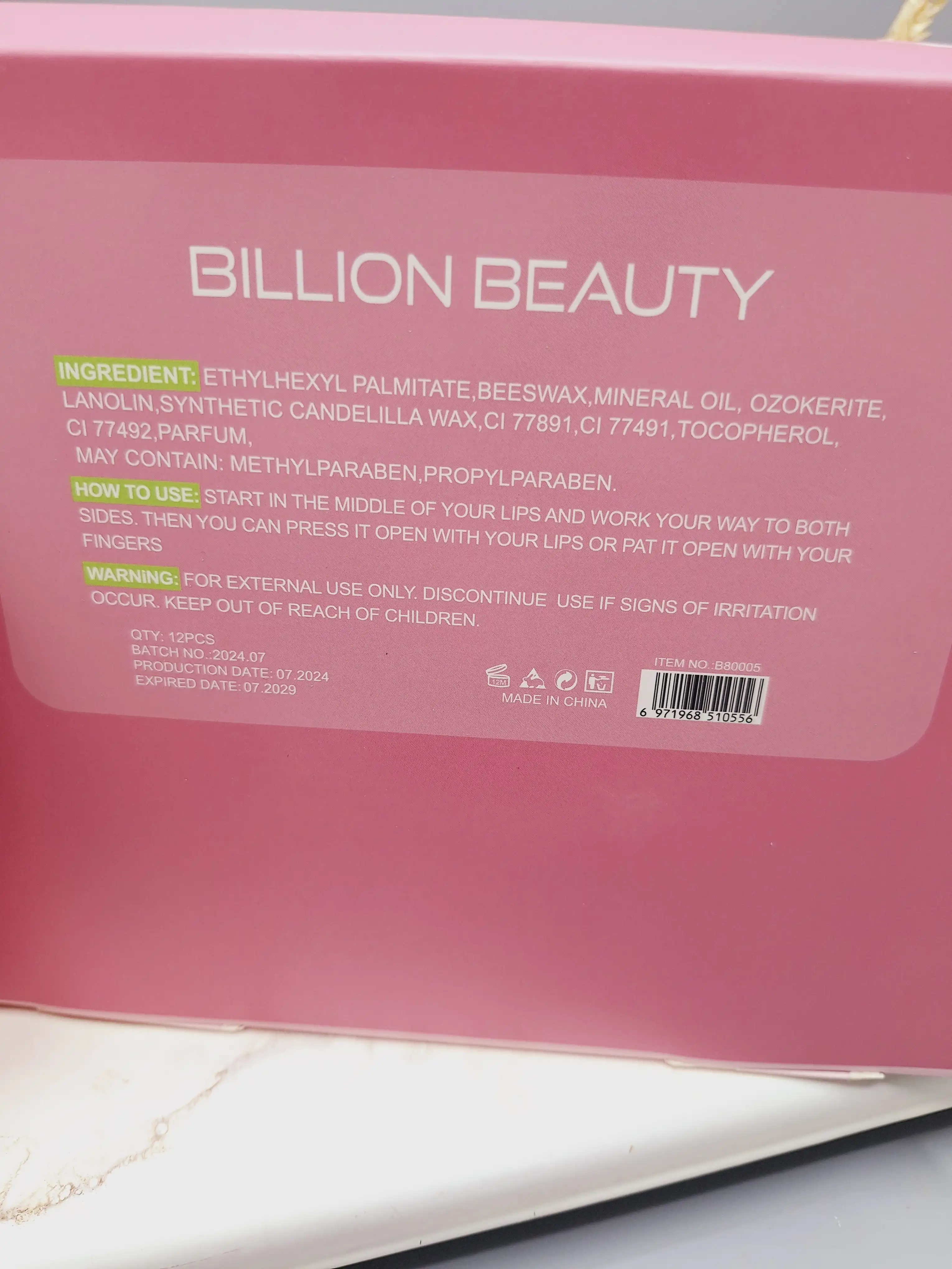 شاین لب و رژ جامد کهکشانی برند Billion beauty اورجینال کد 80005