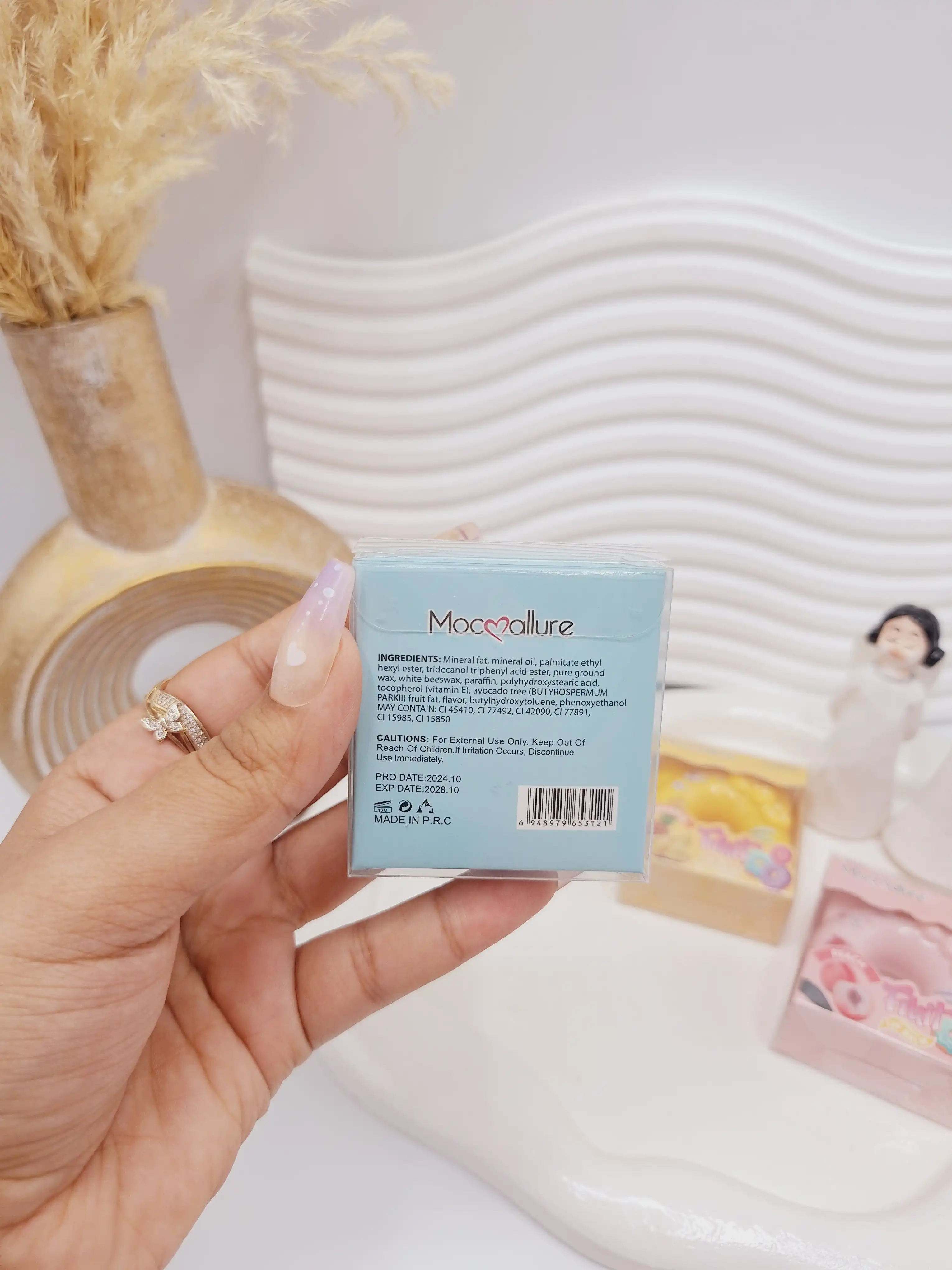 بالم لب دوناتی طرح میوه با رایحه بی نظیر برند موکالره کد 3123