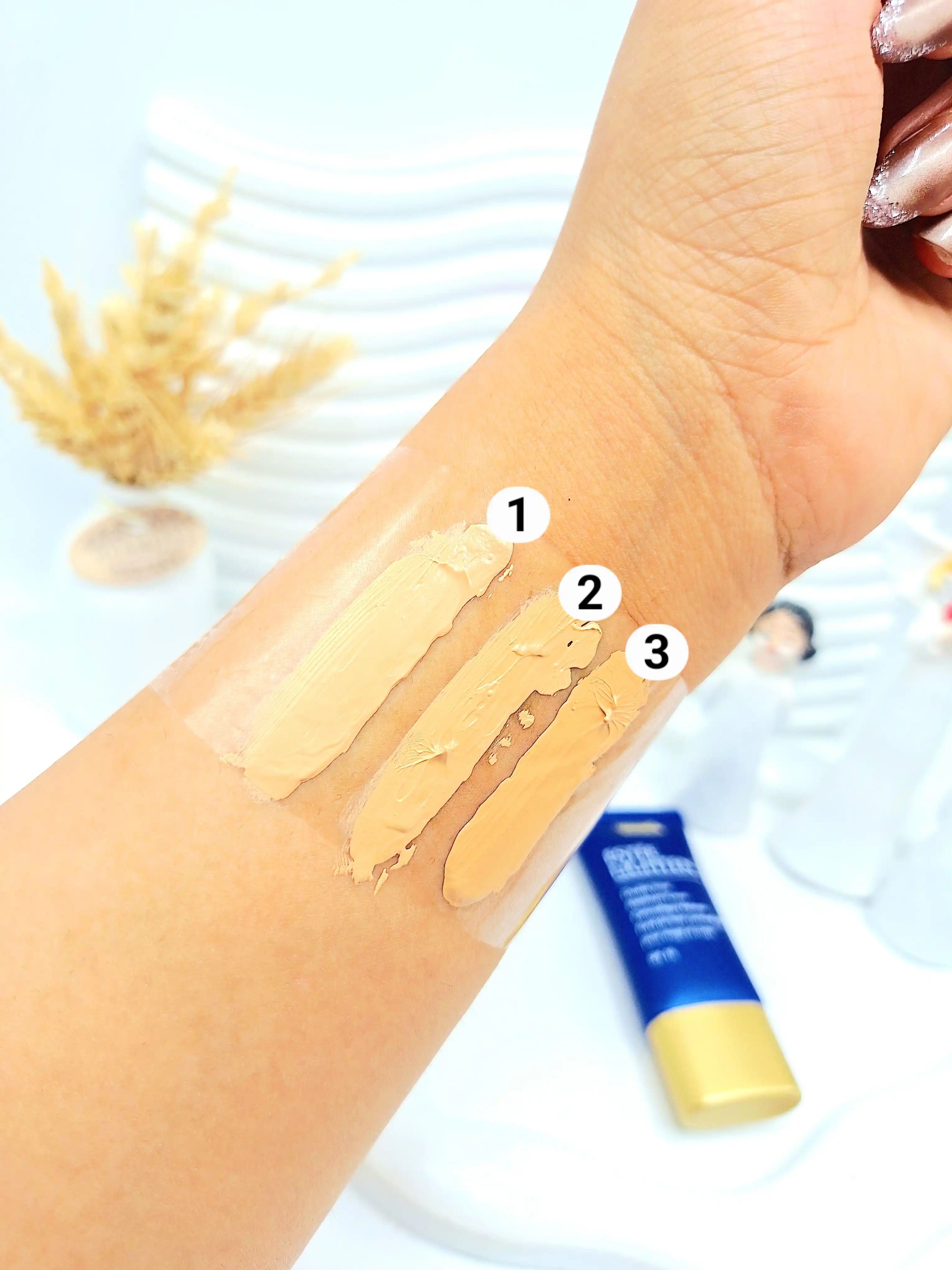 کرم پودر تیوپی با پوشانندگی بالا و SPF15 استی لایتن حجم 35 میل